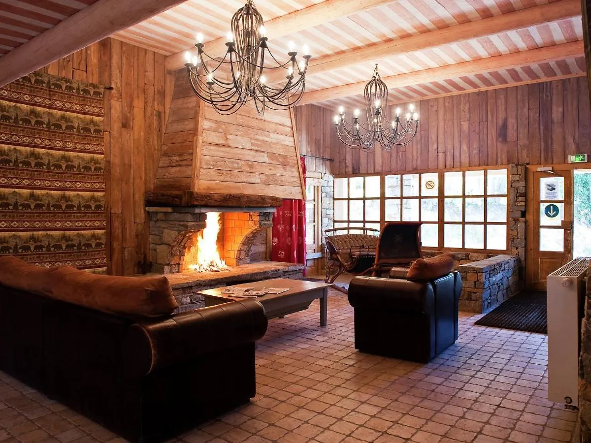 Cozy Rustic Apartment With A Fireplace And Wi-Fi In Arc 2000 Les Arcs  0*, Les Arcs (Savoie) 프랑스