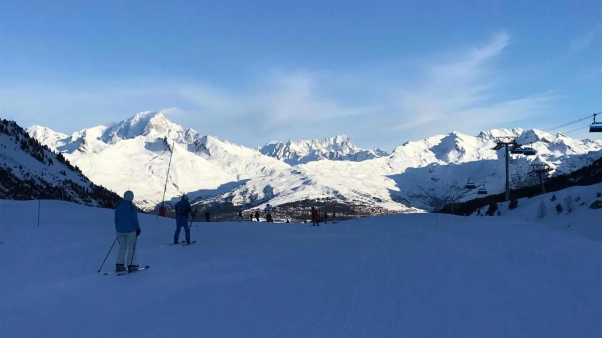 Cozy Rustic Apartment With A Fireplace And Wi-Fi In Arc 2000 Les Arcs  Les Arcs (Savoie)